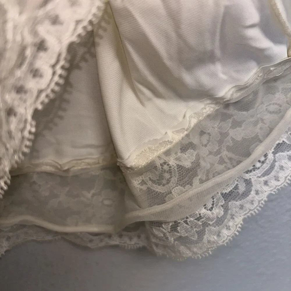 Vintage VTG Ivory Lace Scallop Slip Dress Nightgown 30 Small Adjust Straps Slit - Picture 8 of 8